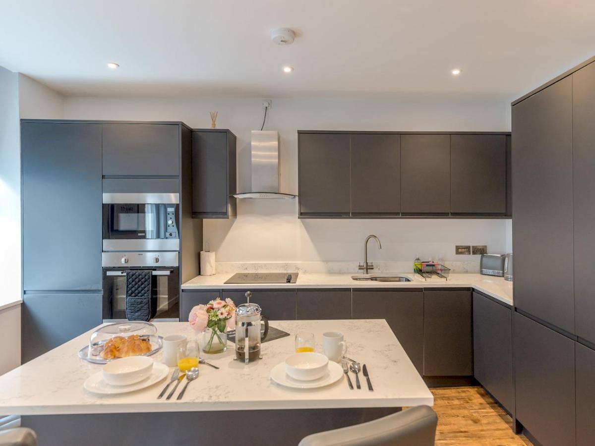 Pass The Keys 5A One Bedroom Modern Town Centre Apartment Shrewsbury Exterior photo